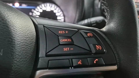 Nissan Juke DIG-T 84 kW (114 CV) 6M/T Kiiro
