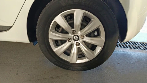 Renault Clio Business Blue dCi 63 kW (85CV)