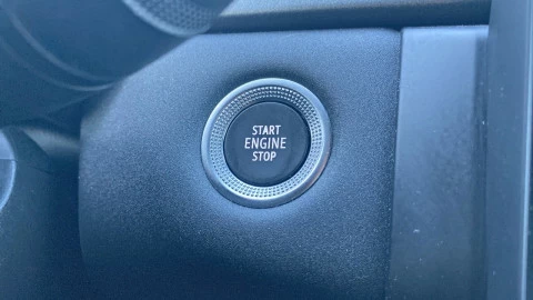 Renault Captur techno Eco-G 100cv (74 kW)