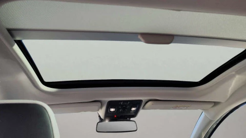 Renault Captur  E-TECH Hibrido Enchufable Fast Track 117kW