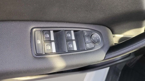 Renault Captur  E-TECH Hibrido Enchufable Fast Track 117kW