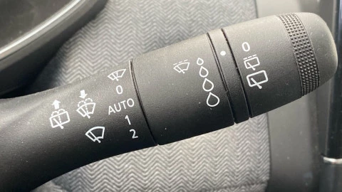 Renault Clio techno Eco-G 100cv (74kW)