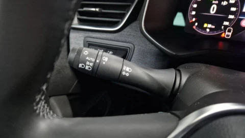 Renault Clio Techno TCe 90 (67kw)