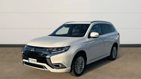 Mitsubishi Outlander 2.4 PHEV Kaiteki Auto 4WD