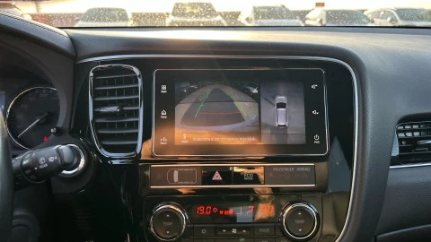 Mitsubishi Outlander 2.4 PHEV Kaiteki Auto 4WD