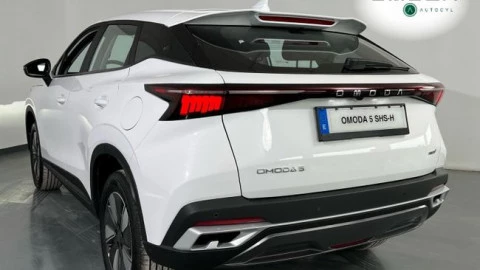 Omoda 5 HEV Pure 1.5 TGDI 165kW (224CV)