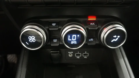 Renault Clio Zen TCe 67 kW (91CV)