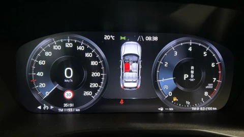 Volvo XC40 1.5 T2 R-Design Auto