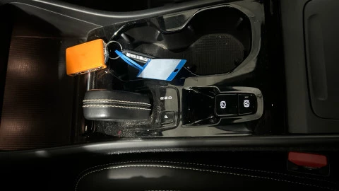 Volvo XC40 1.5 T2 R-Design Auto