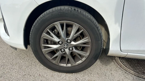 Toyota Yaris 1.5 100H Active