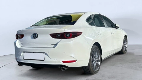 Mazda 3 Centre-Line