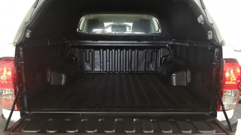 Toyota Hilux 2.4 D4D Cabina Doble GX