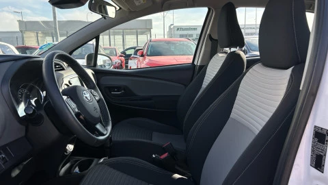 Toyota Yaris 1.5 Hybrid Active