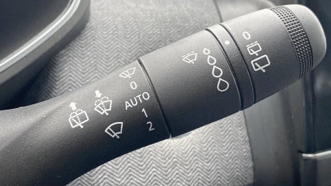 Renault Clio techno Eco-G 100cv (74kW)