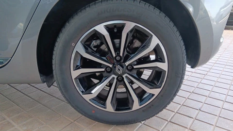 Renault Clio techno Eco-G 100cv (74kW)