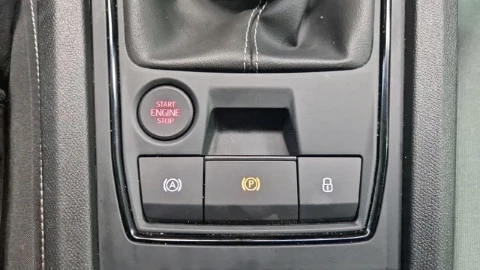 Seat Nuevo León 2.0 TDI 85kW S&S Reference Go