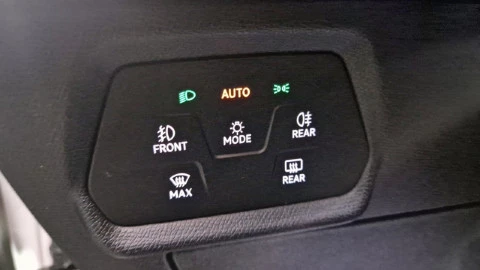 Seat Nuevo León 2.0 TDI 85kW S&S Reference Go