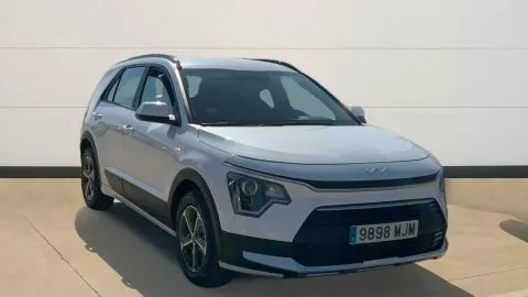 Kia Niro 1.6 GDi HEV 104kW (141CV) Concept Kia Niro 1.6 GDi HEV 104kW (141CV) Concept