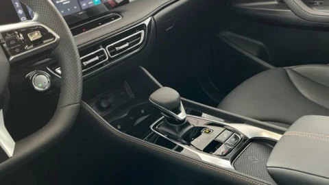 MG HS 1.5 Hybrid+ Luxury