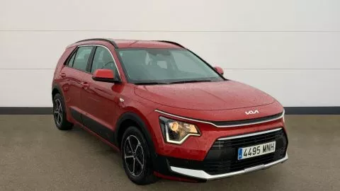 Kia Niro 1.6 GDi HEV 104kW (141CV) Concept Kia Niro 1.6 GDi HEV 104kW (141CV) Concept