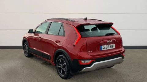Kia Niro 1.6 GDi HEV 104kW (141CV) Concept
