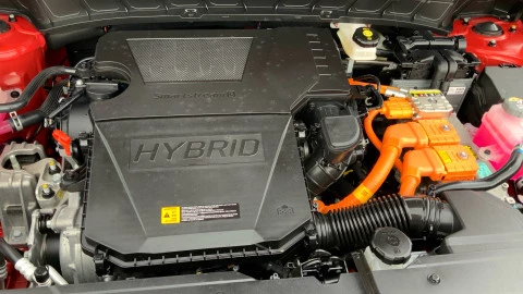 Kia Niro 1.6 GDi HEV 104kW (141CV) Concept