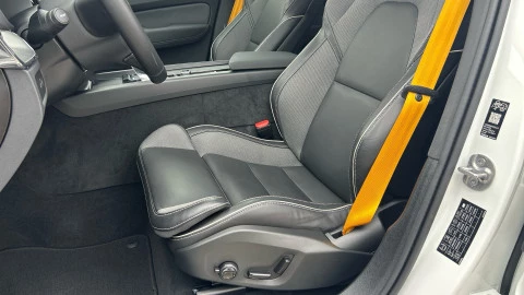 Volvo XC60 2.0 T8 PHEV Polestar Auto eAWD