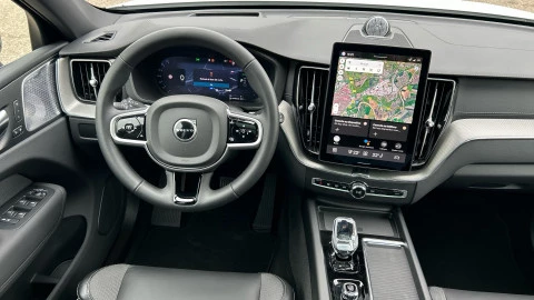 Volvo XC60 2.0 T8 PHEV Polestar Auto eAWD