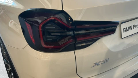 BMW X3 xDrive30i