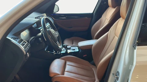 BMW X3 xDrive30i