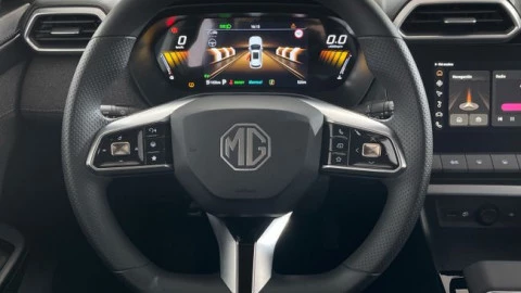 MG ZS Hybrid+ Standard