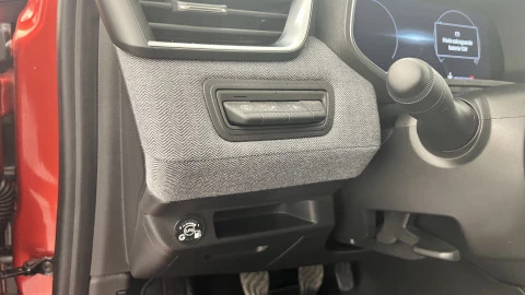 Renault Clio techno Eco-G 100cv (74kW)