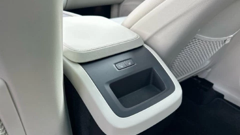 Volvo XC90 2.0 B5 D AWD Plus Bright Auto