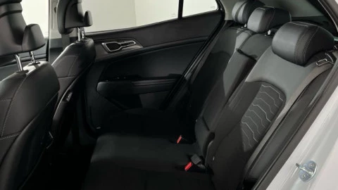 Kia Sportage 1.6 T-GDi HEV 158kW (215CV) Tech 4x2