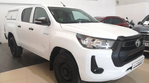 Toyota Hilux 2.4 D4D Cabina Doble GX