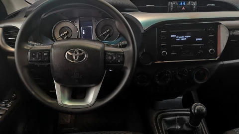 Toyota Hilux 2.4 D4D Cabina Doble GX