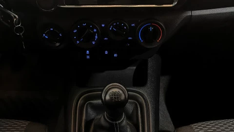 Toyota Hilux 2.4 D4D Cabina Doble GX