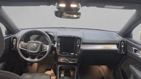 Volvo XC40 2.0 B3 G Core Auto
