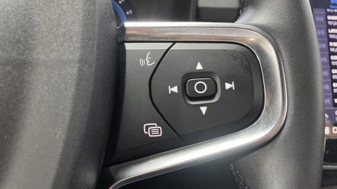 Volvo XC40 2.0 B3 G Core Auto