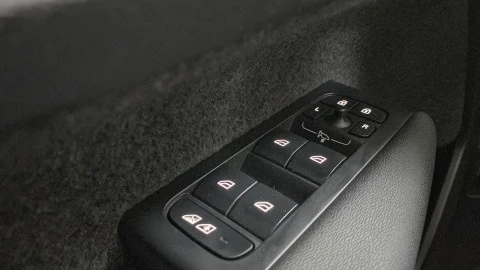 Volvo XC40 2.0 B3 G Core Auto