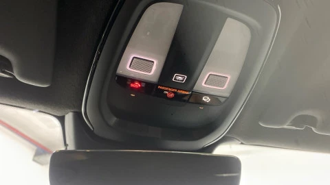 Volvo XC40 2.0 B3 G Core Auto