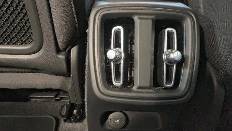 Volvo XC40 2.0 B3 G Core Auto
