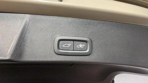 Volvo XC40 2.0 B3 G Core Auto