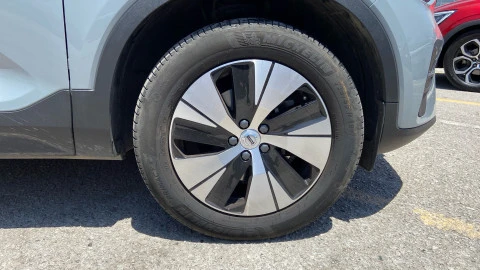Volvo XC40 2.0 B3 G Essential Auto