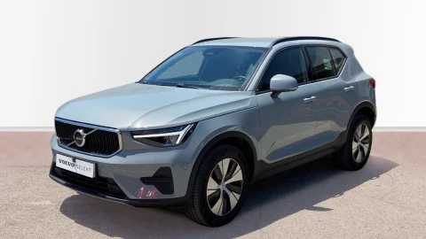 Volvo XC40 2.0 B3 G Essential Auto