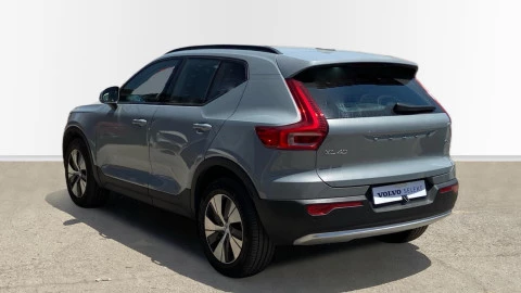 Volvo XC40 2.0 B3 G Essential Auto