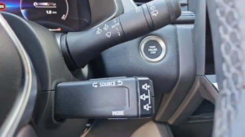 Renault Captur techno Eco-G 100cv (74 kW)