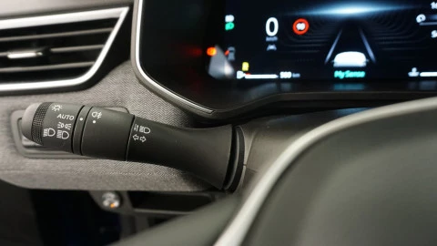 Renault Clio techno Eco-G 100cv (74kW)