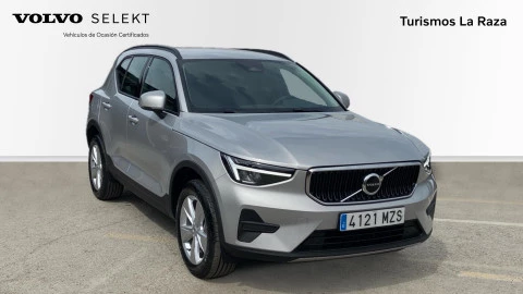 Volvo XC40 2.0 B3 G Essential Auto