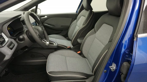 Renault Clio Techno full hybrid E-Tech 145 (103Kw)